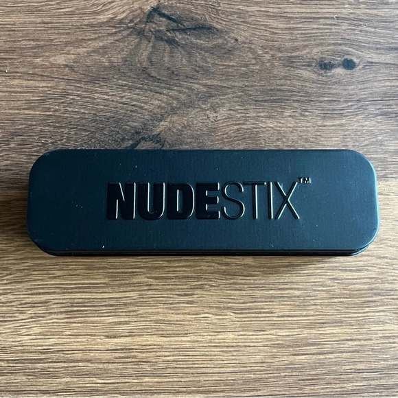 NWT NUDESTIX SCULPTING PENCIL - Light/Medium 2 - Picture 7 of 10